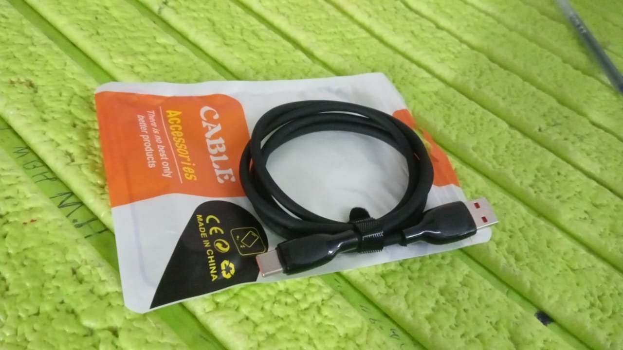 69d9e9e4-1983-430d-a3a4-19cb58011535.jpg
