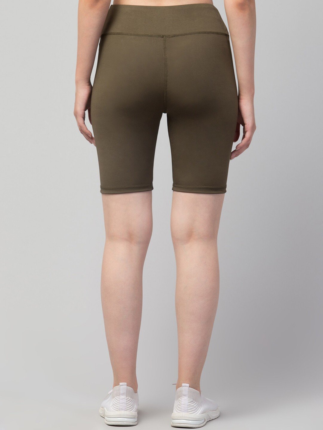 OLIVE-SHORTS-4.jpg